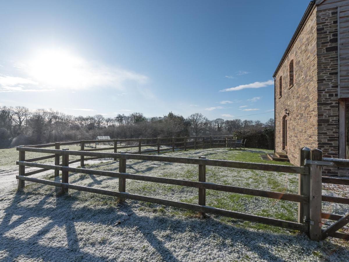 Glebe Barn Villa Caynham Exterior photo
